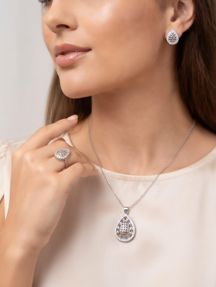 BoldCharm Teardrop Elegance Set